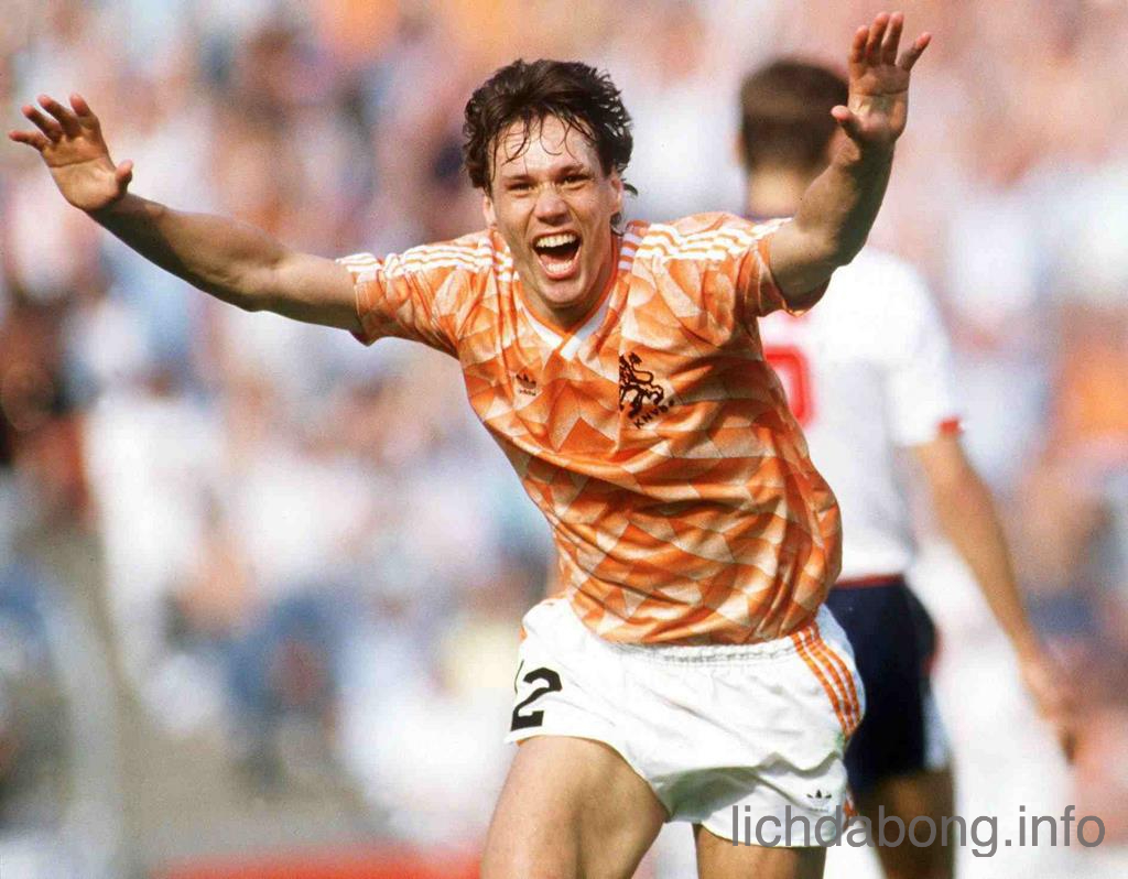 Top 10 tiền đạo hay nhất thế giới- Marco Van Basten